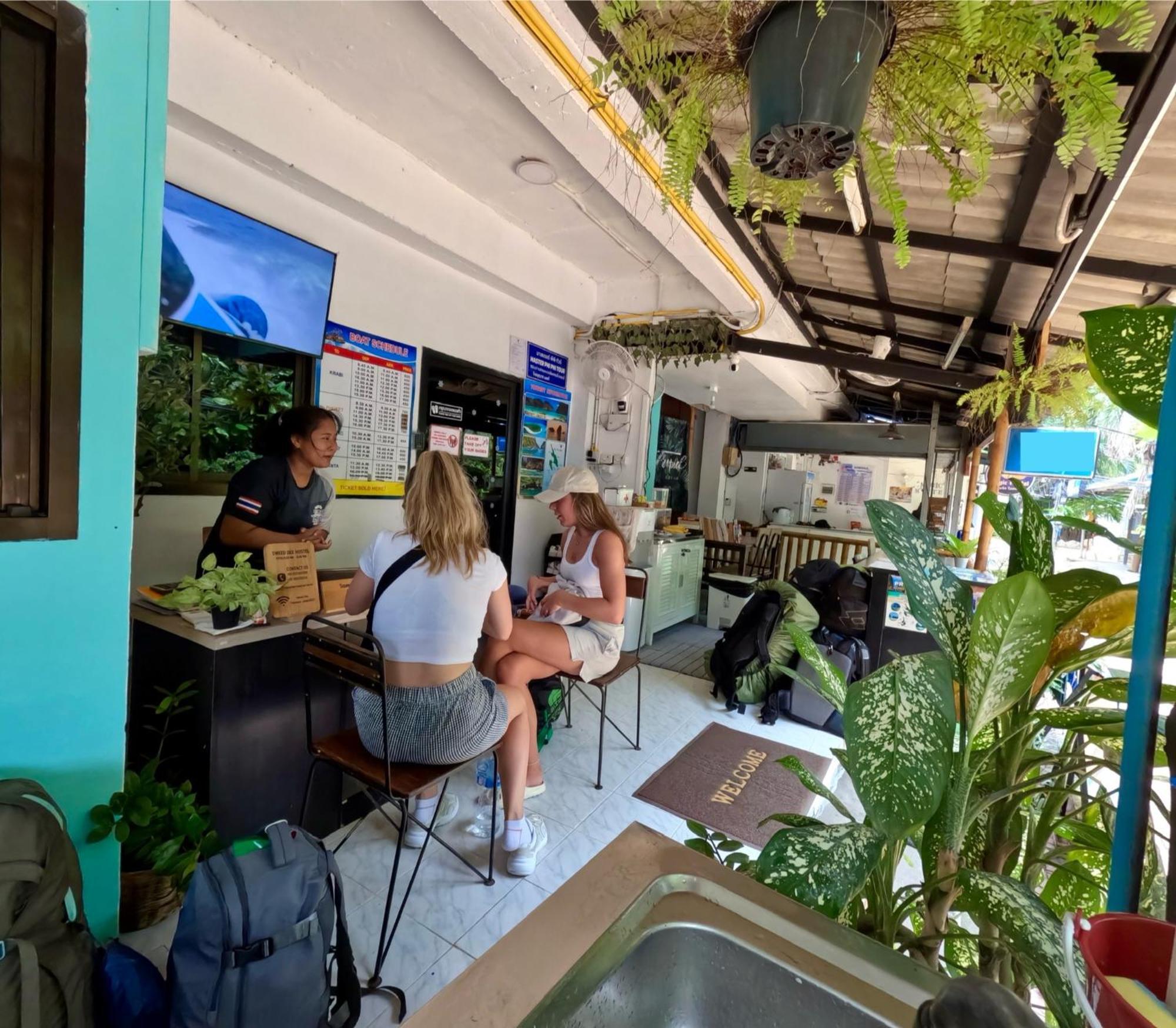 Sweed Dee Hostel Νησί Phi Phi Εξωτερικό φωτογραφία